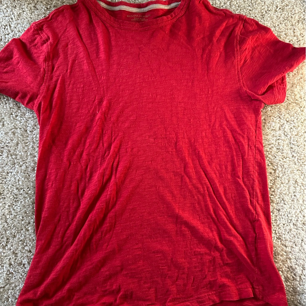 Men’s Banana Republic Red Short Sleeve Cotton Tee Size M